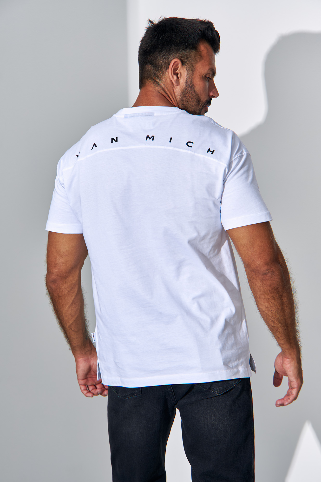 Футболка Van Mich