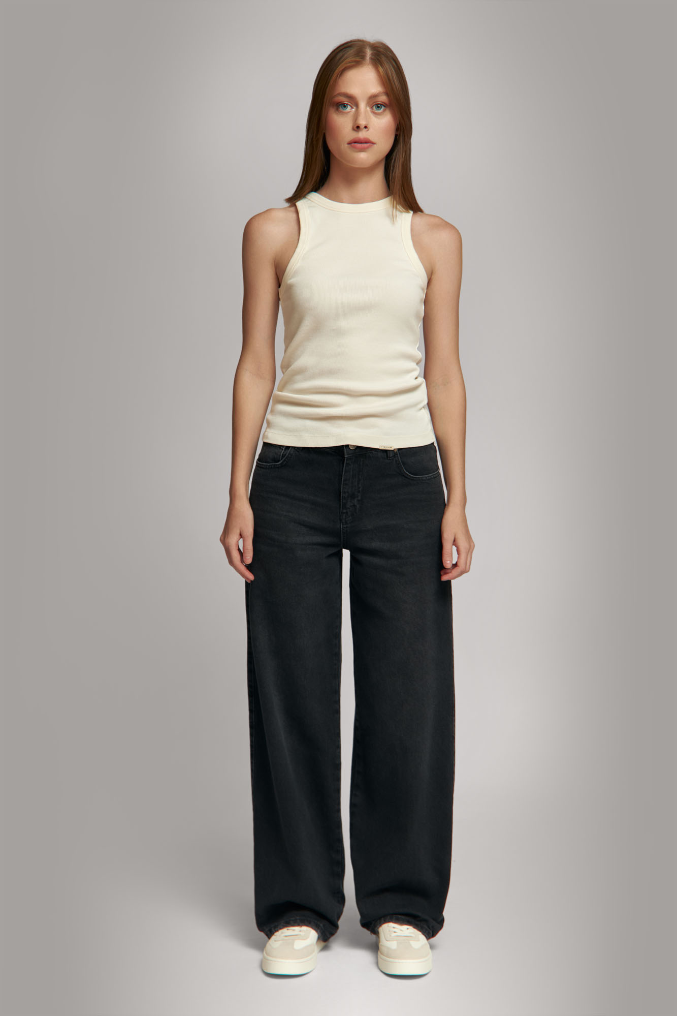 Джинсы Van Mich