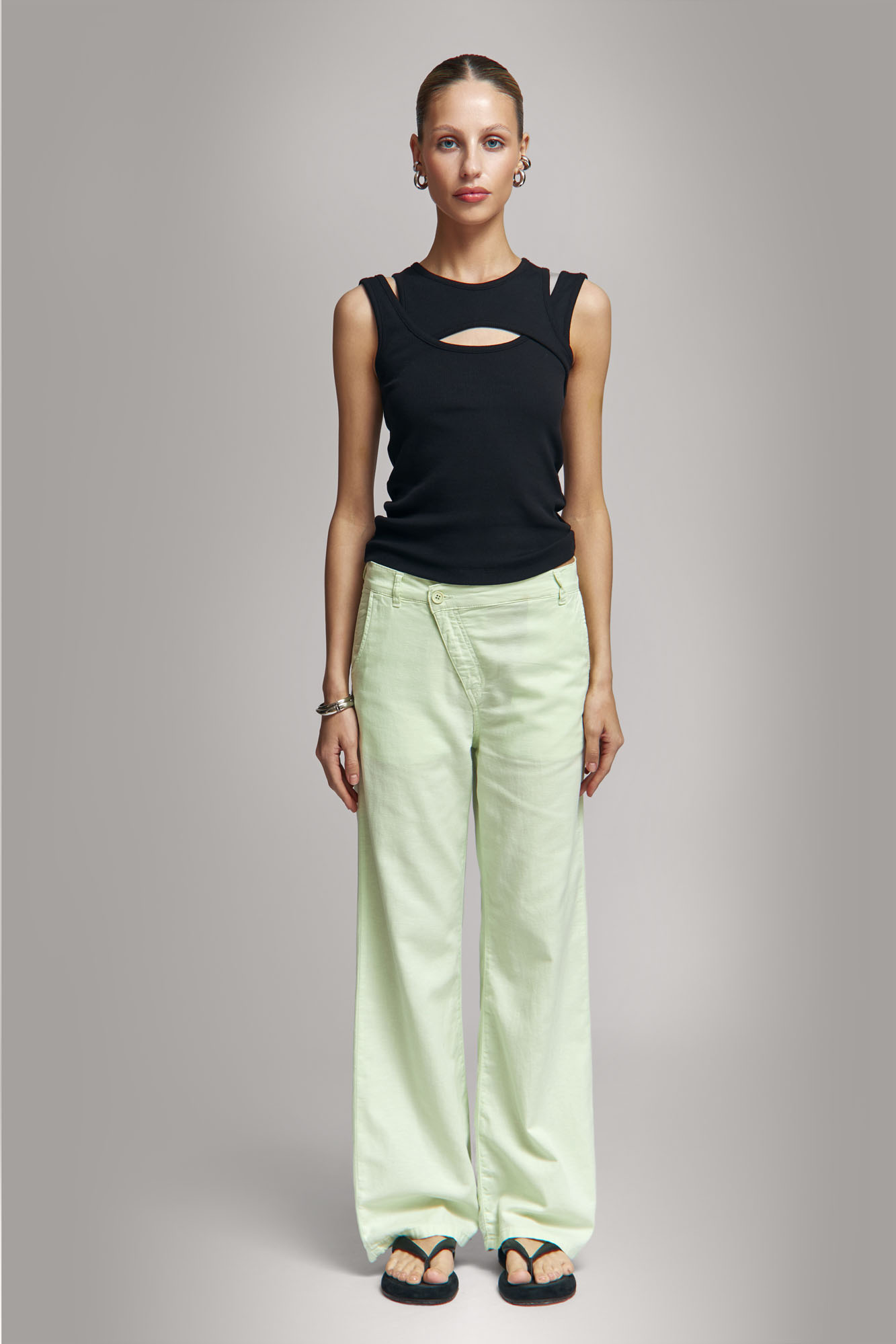 Брюки льняные Van Mich